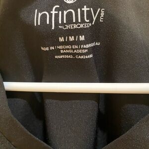 Cherokee Infinity Black Scrub Top M
